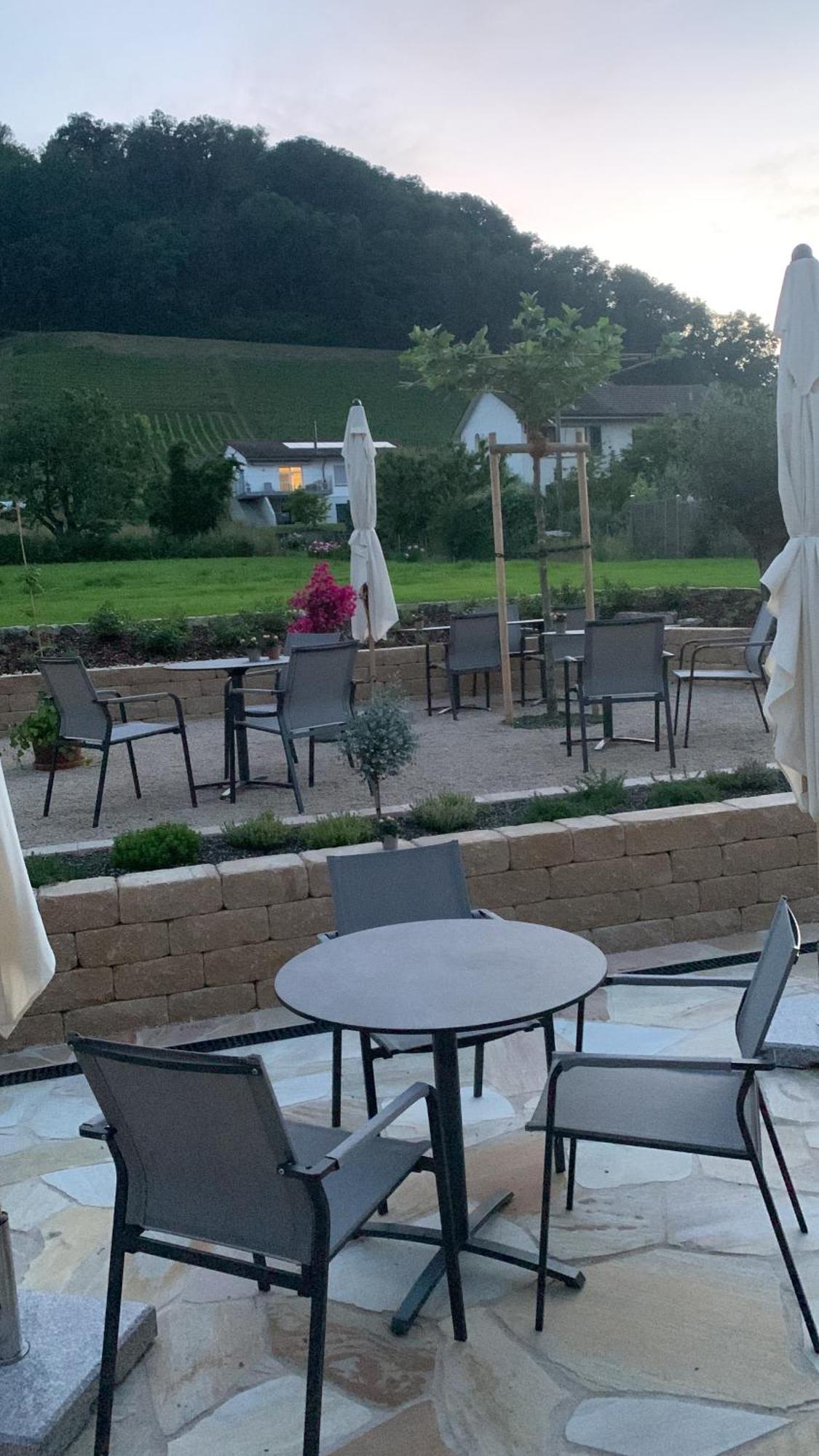 Hotel Restaurant Croix Blanche Sugiez Kültér fotó